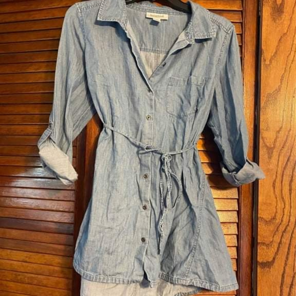 Maternity shirt